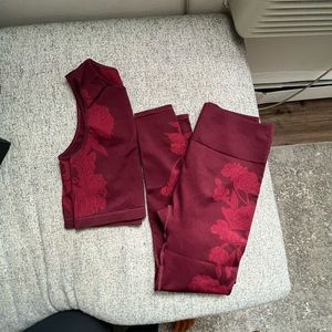 Fabletics Floral wine Bra